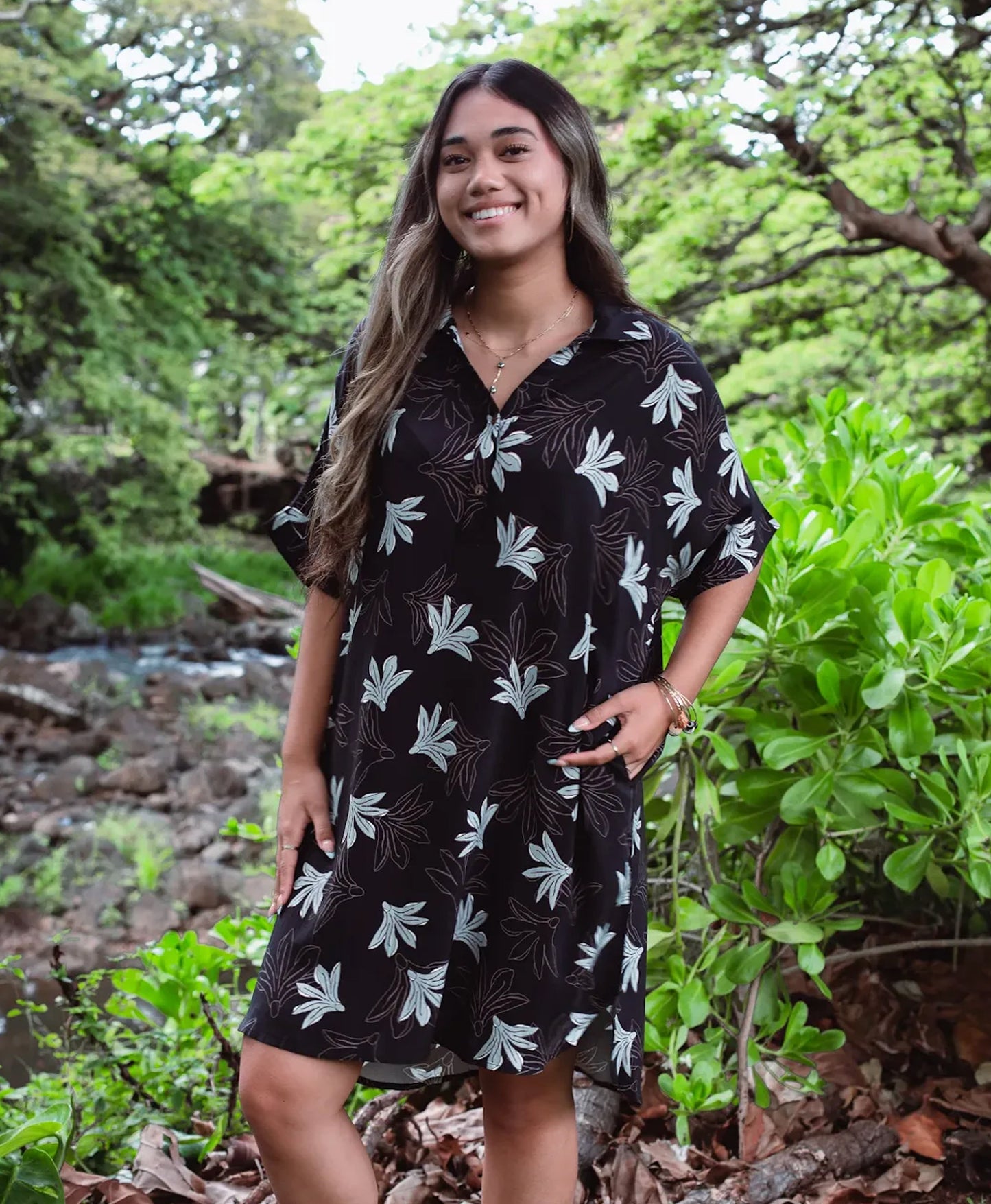 Naupaka Malie Dress Charcoal Gray