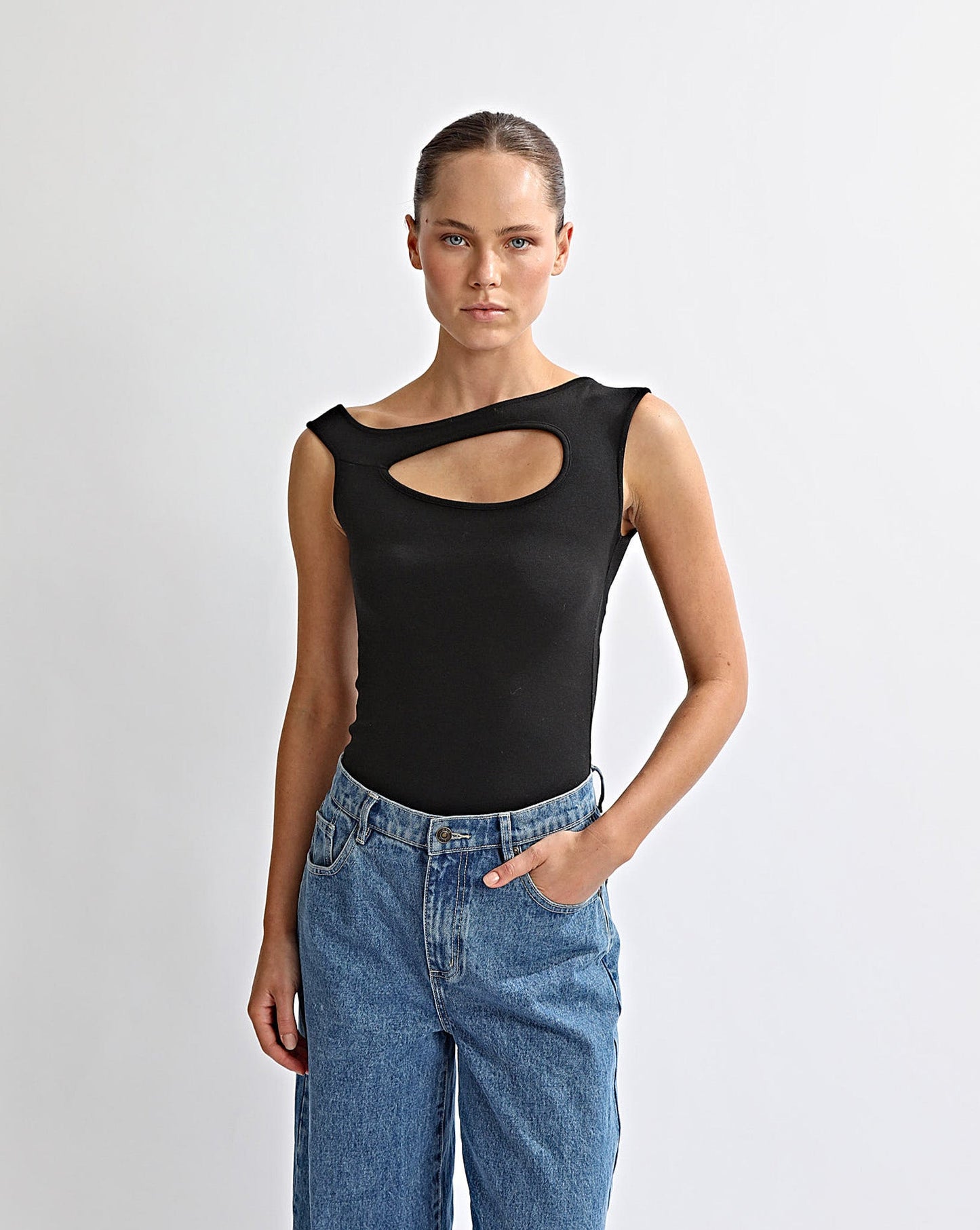 Amelia Asym Tank Black