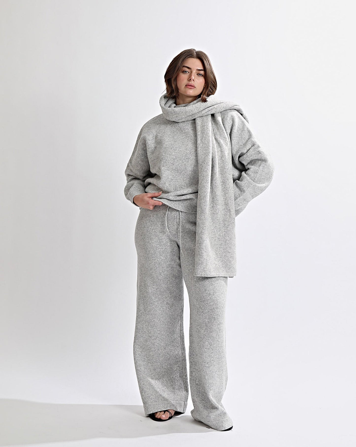 Leo Knit Scarf Grey Marl