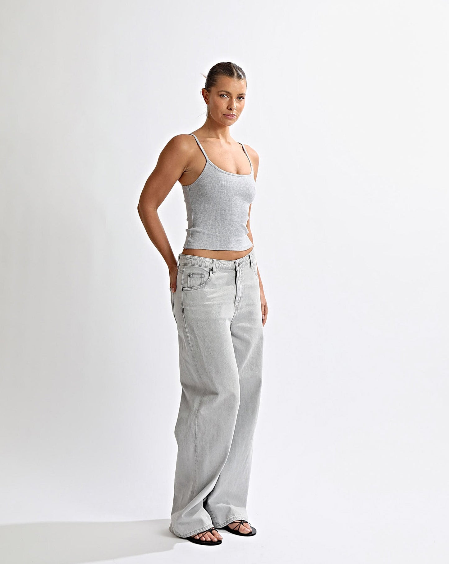 Noah Jeans Grey Cropped