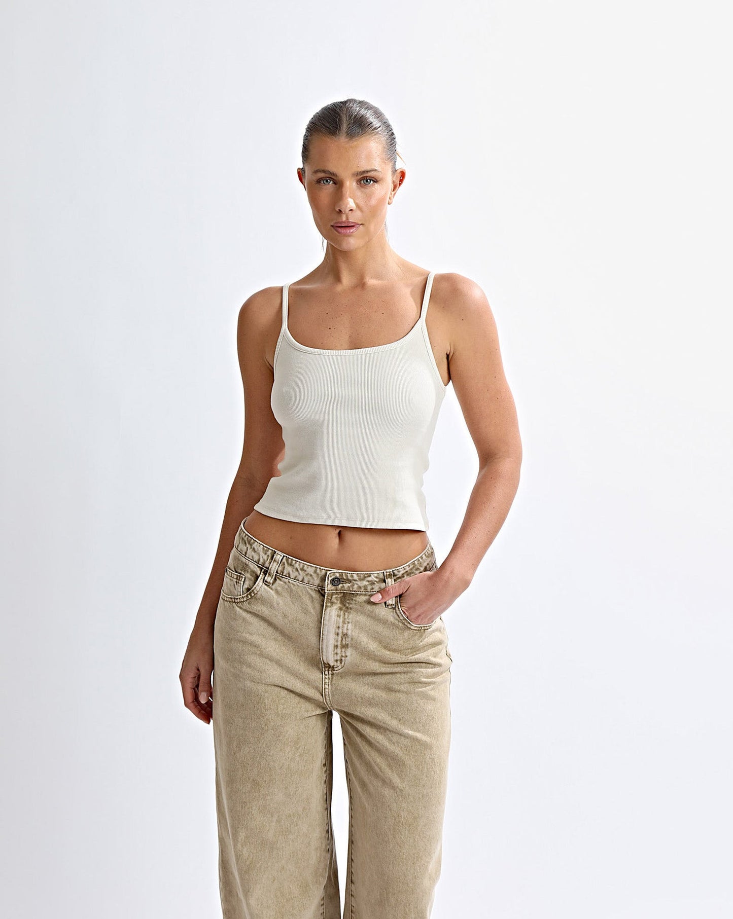 Noah Jeans Beige Cropped