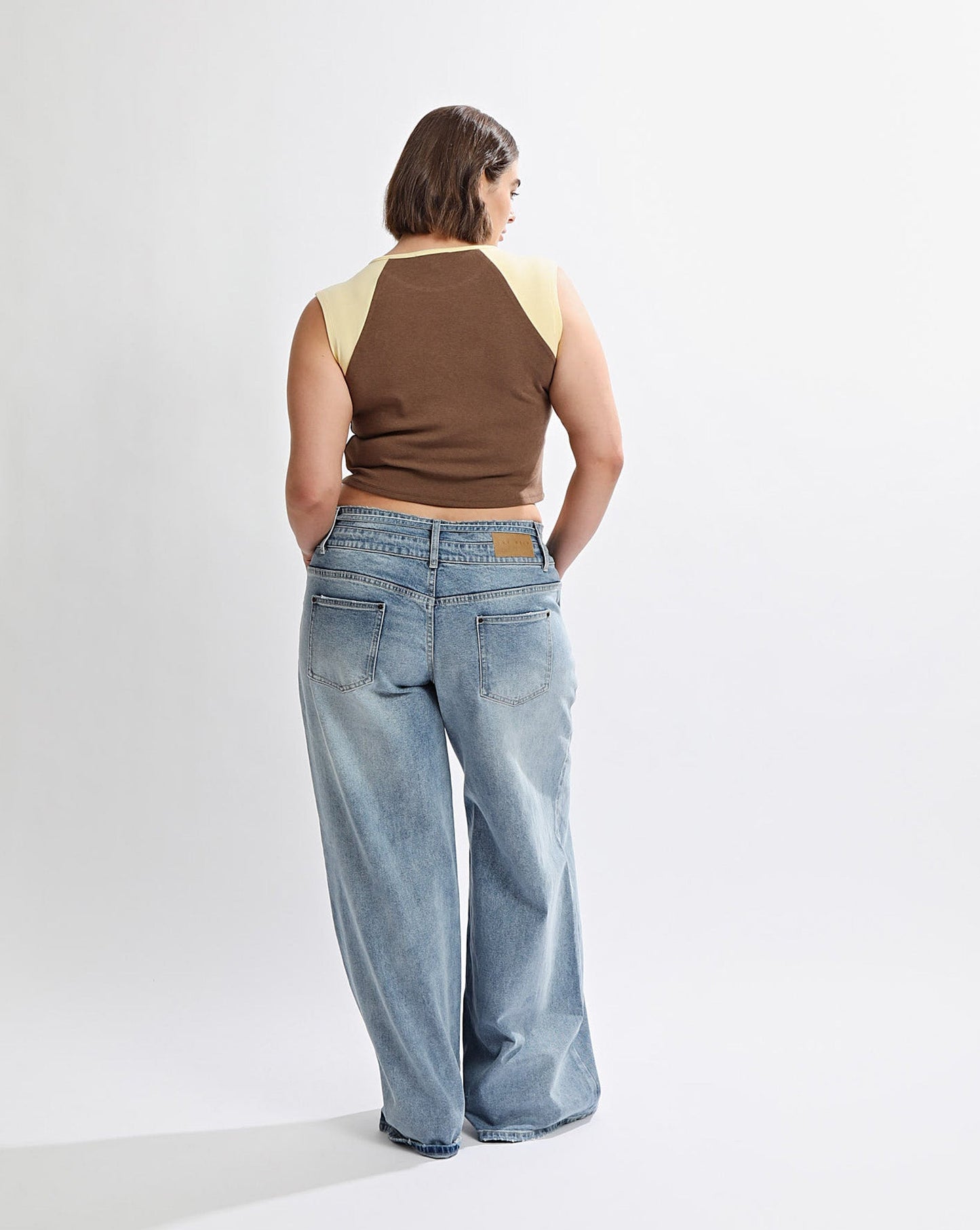 Charlie Tee Mocha
