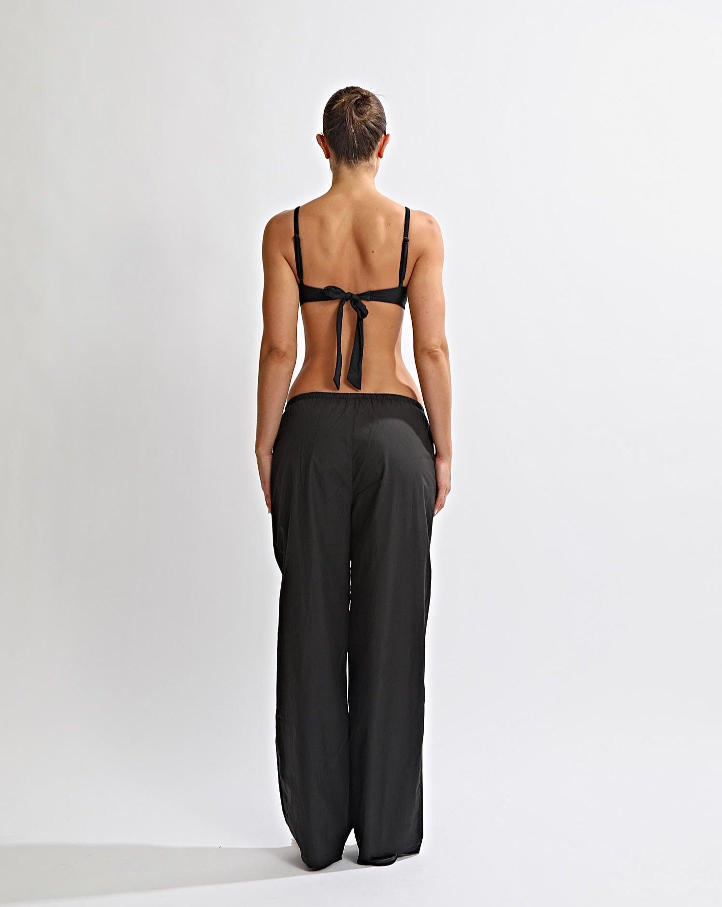Gabby Pants Black Cropped