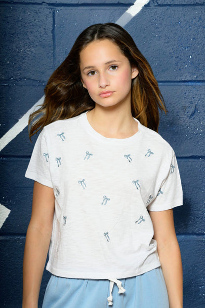 TWEEN FEARLESS W/ EMBROIDERED BOWS