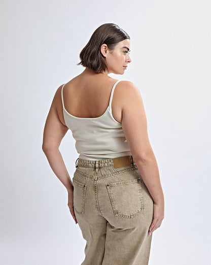 Oli Tank Creme
