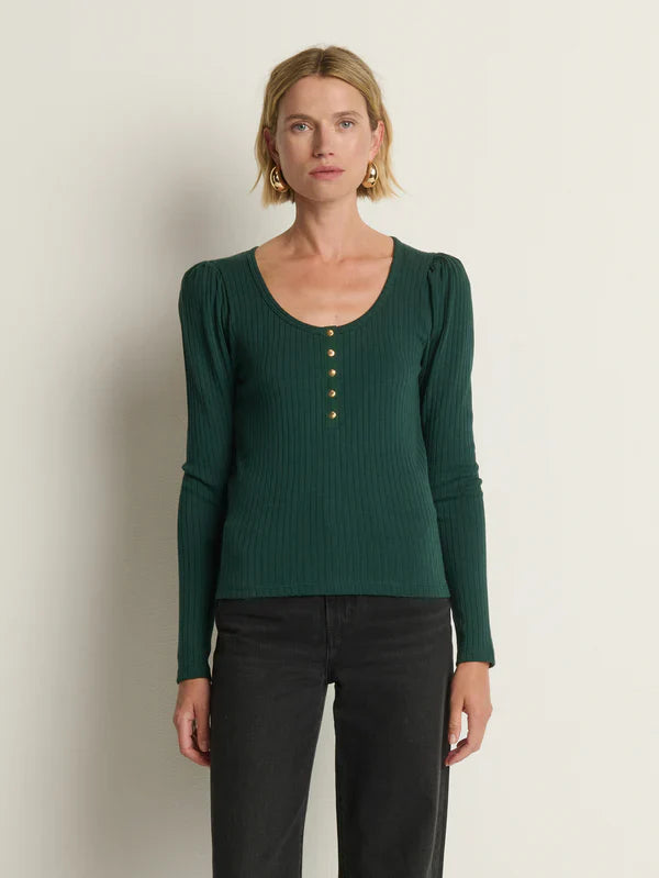Reeva Henley