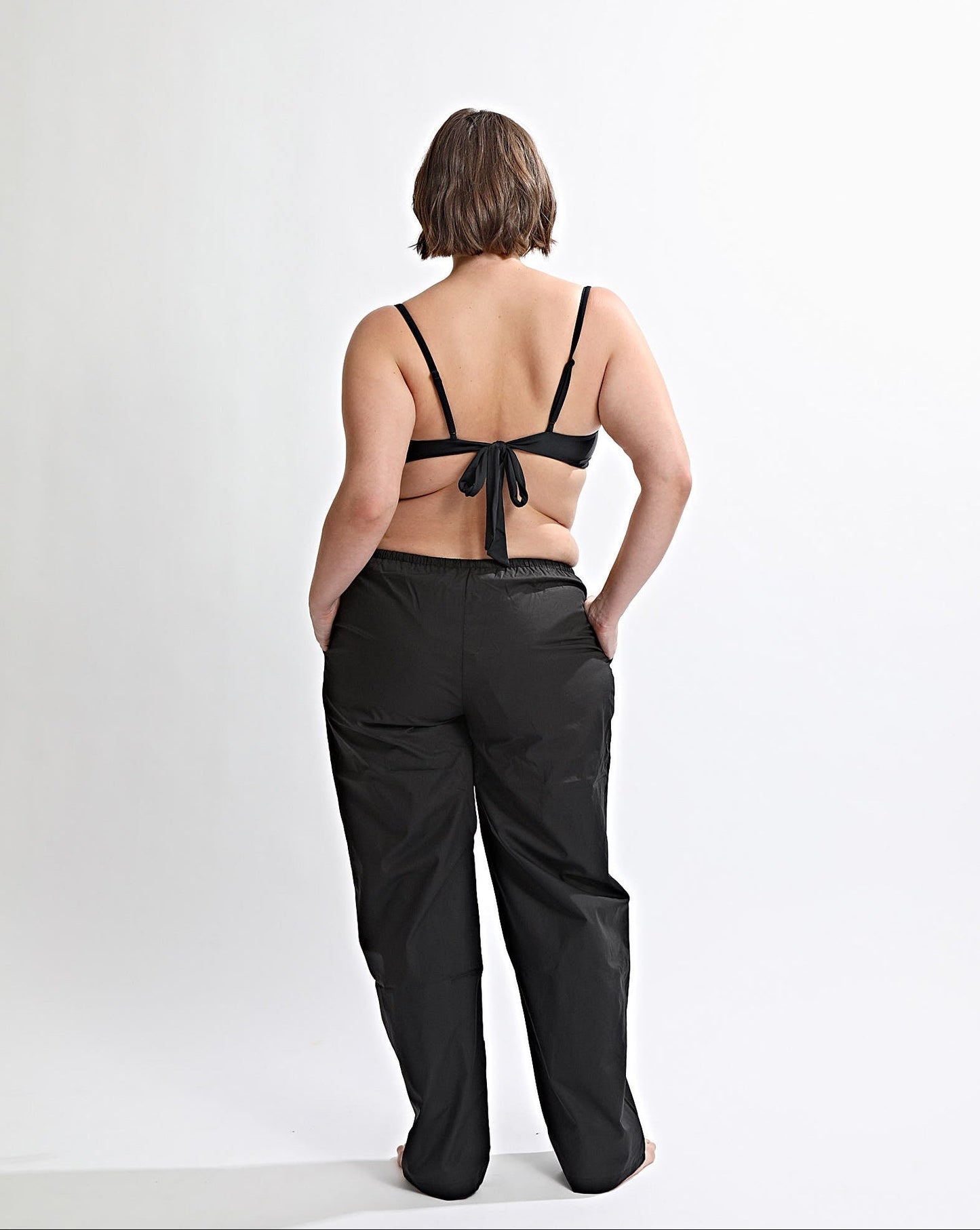 Gabby Pants Black Cropped