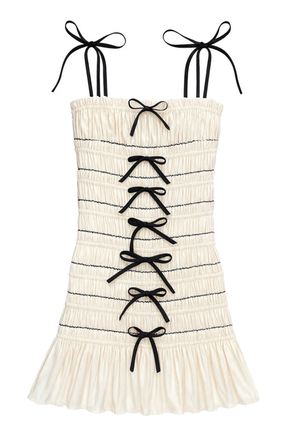 TWEEN WINNIE MULTI BOW SMOCKED DRESS