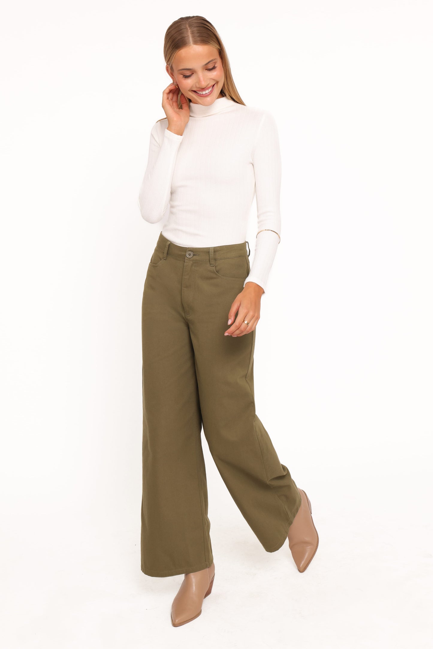 Brynn Straight Leg Pants - Khaki