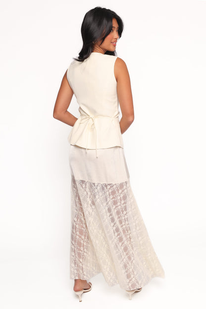 Chapel Lace Maxi Skirt - Cream
