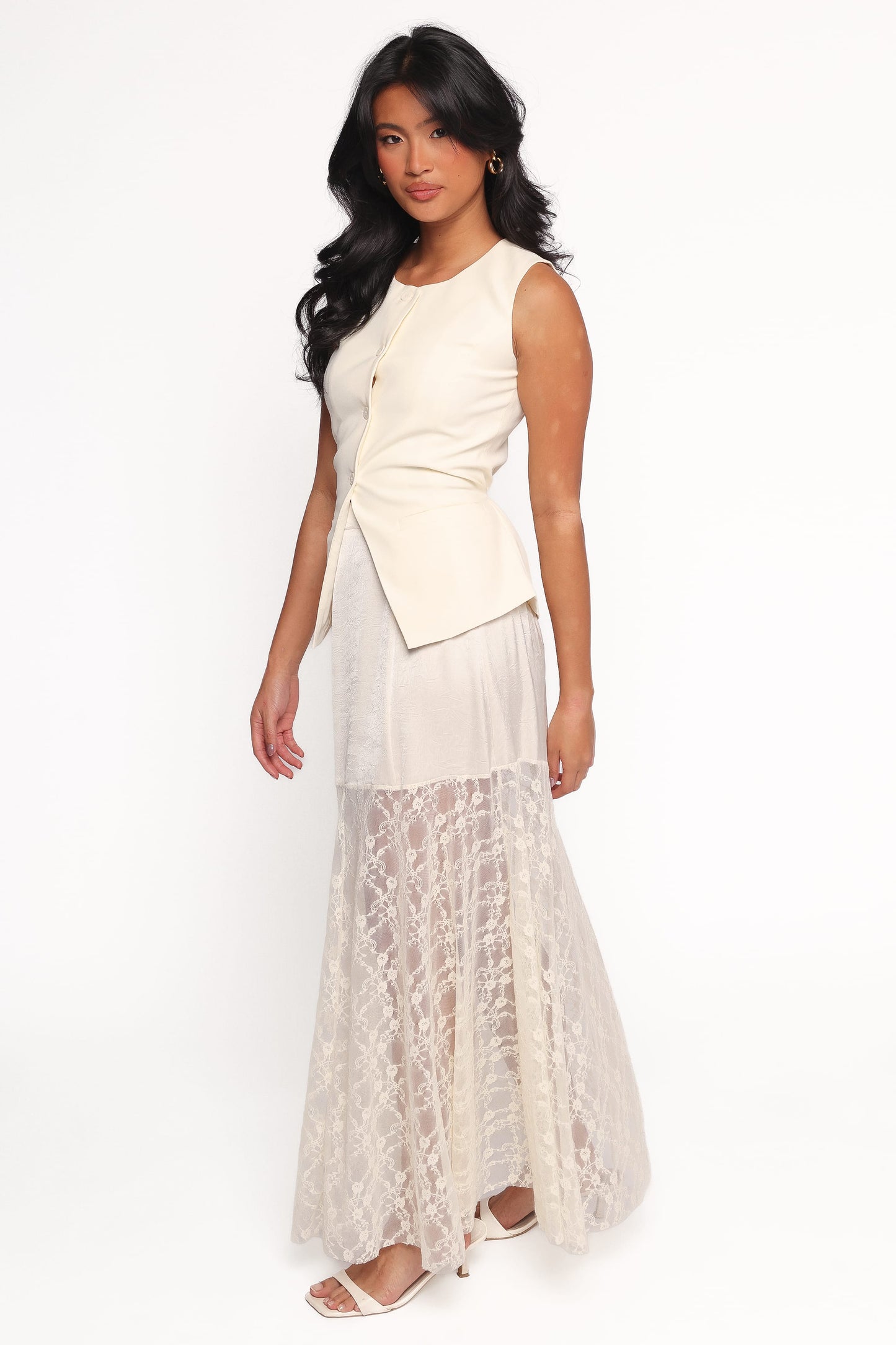 Chapel Lace Maxi Skirt - Cream