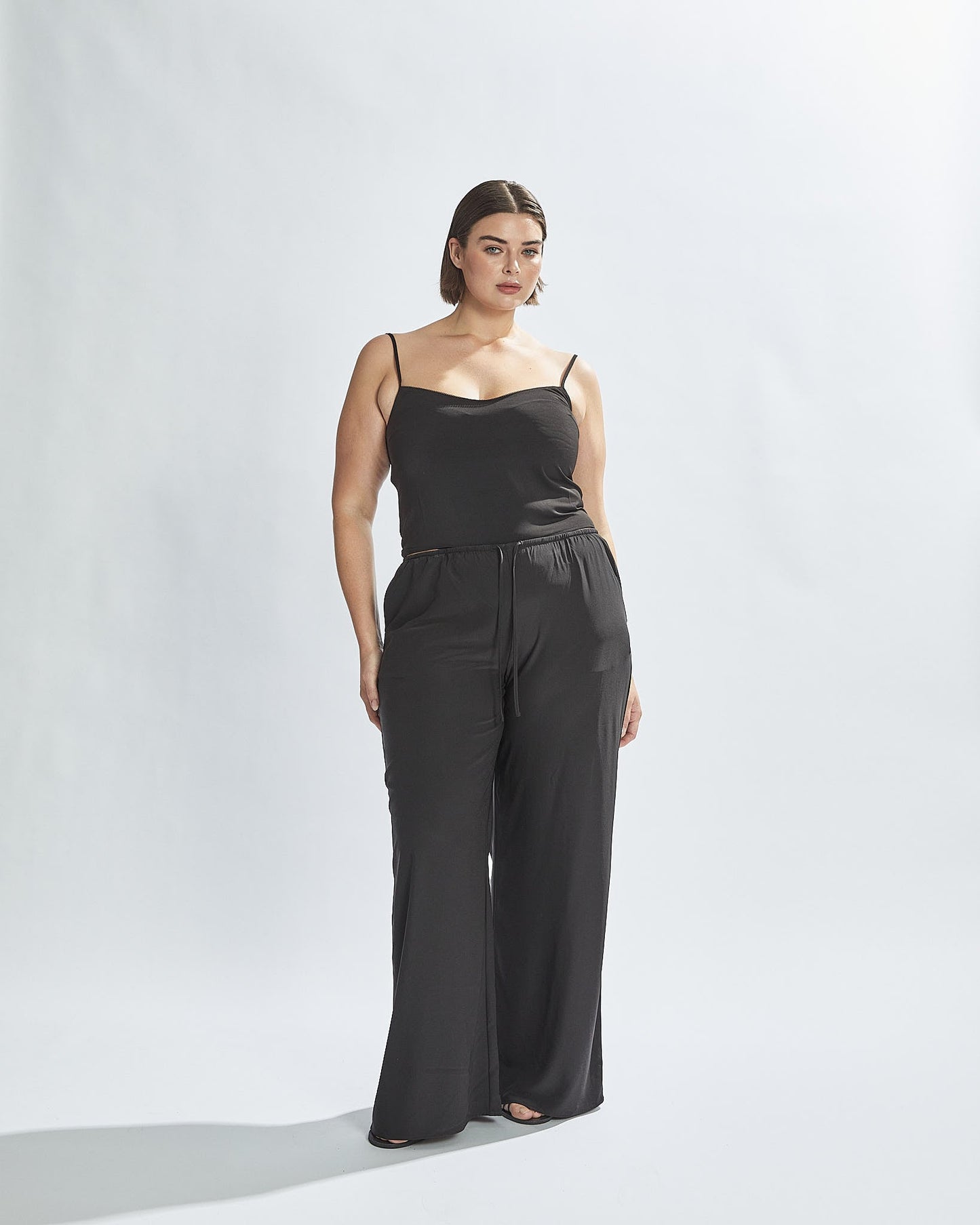 Alias Cami Black