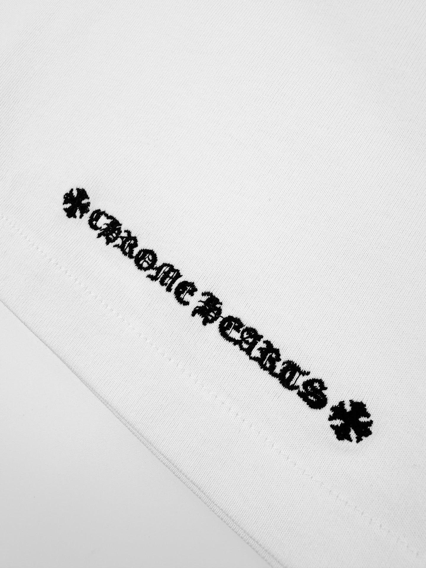 2026 Women’s CH Cross Motif Short-Sleeved T-Shirt (DD122)